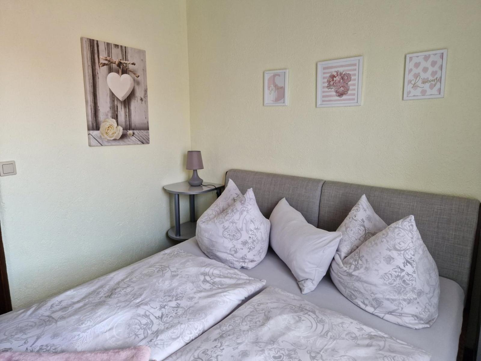 Pension Zum Lukullus ヴェルニゲローデ 部屋 写真